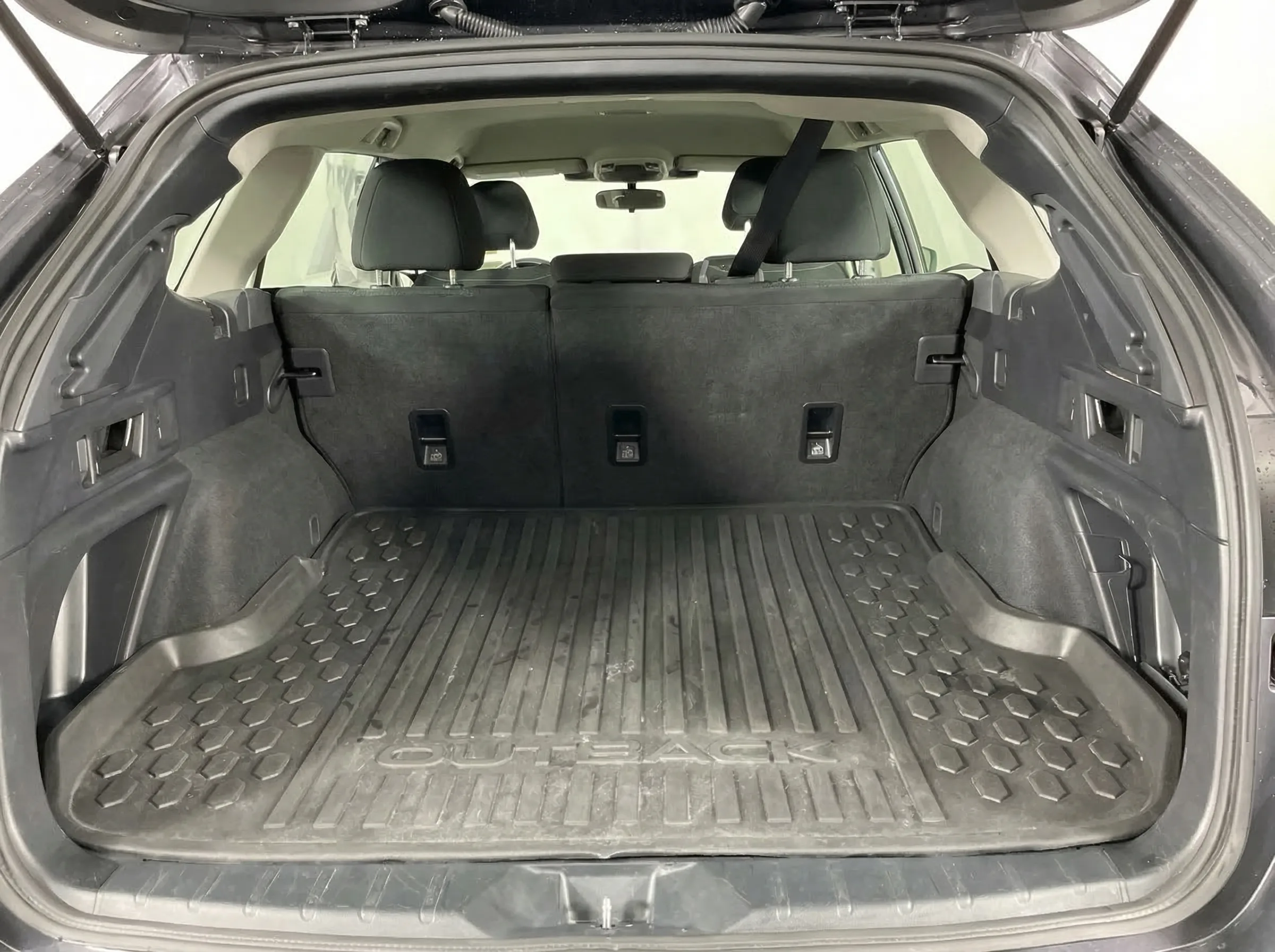 2025 Subaru Outback 2.5i — thumbnail 17