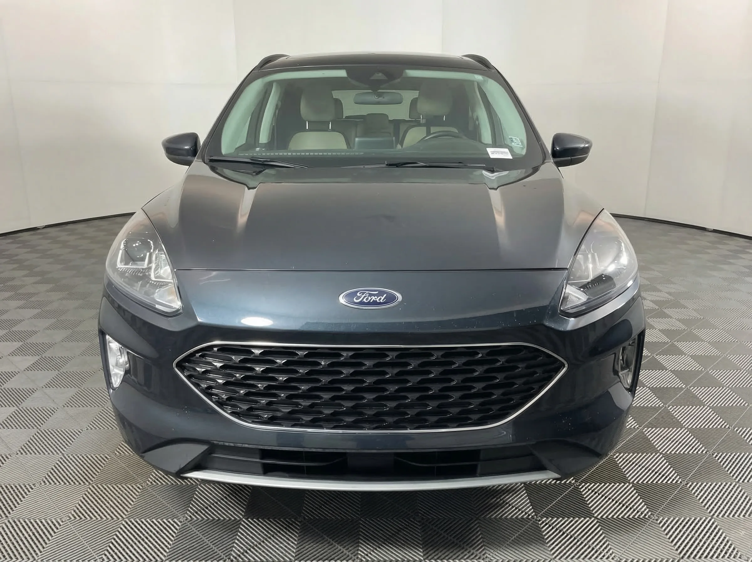 2022 Ford Escape Plug-In Hybrid SEL — photo 1
