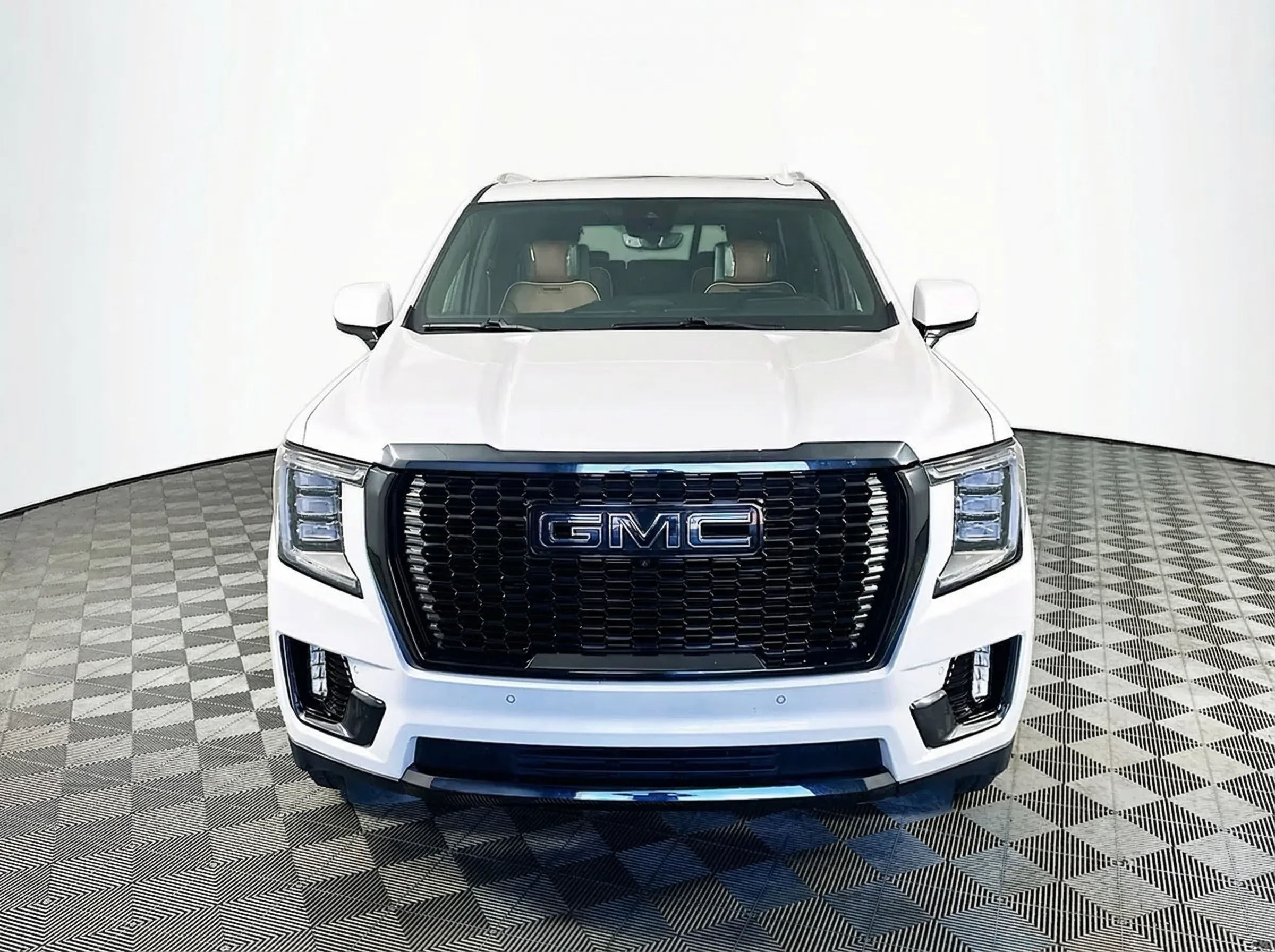 2023 GMC Yukon Denali Ultimate — photo 1