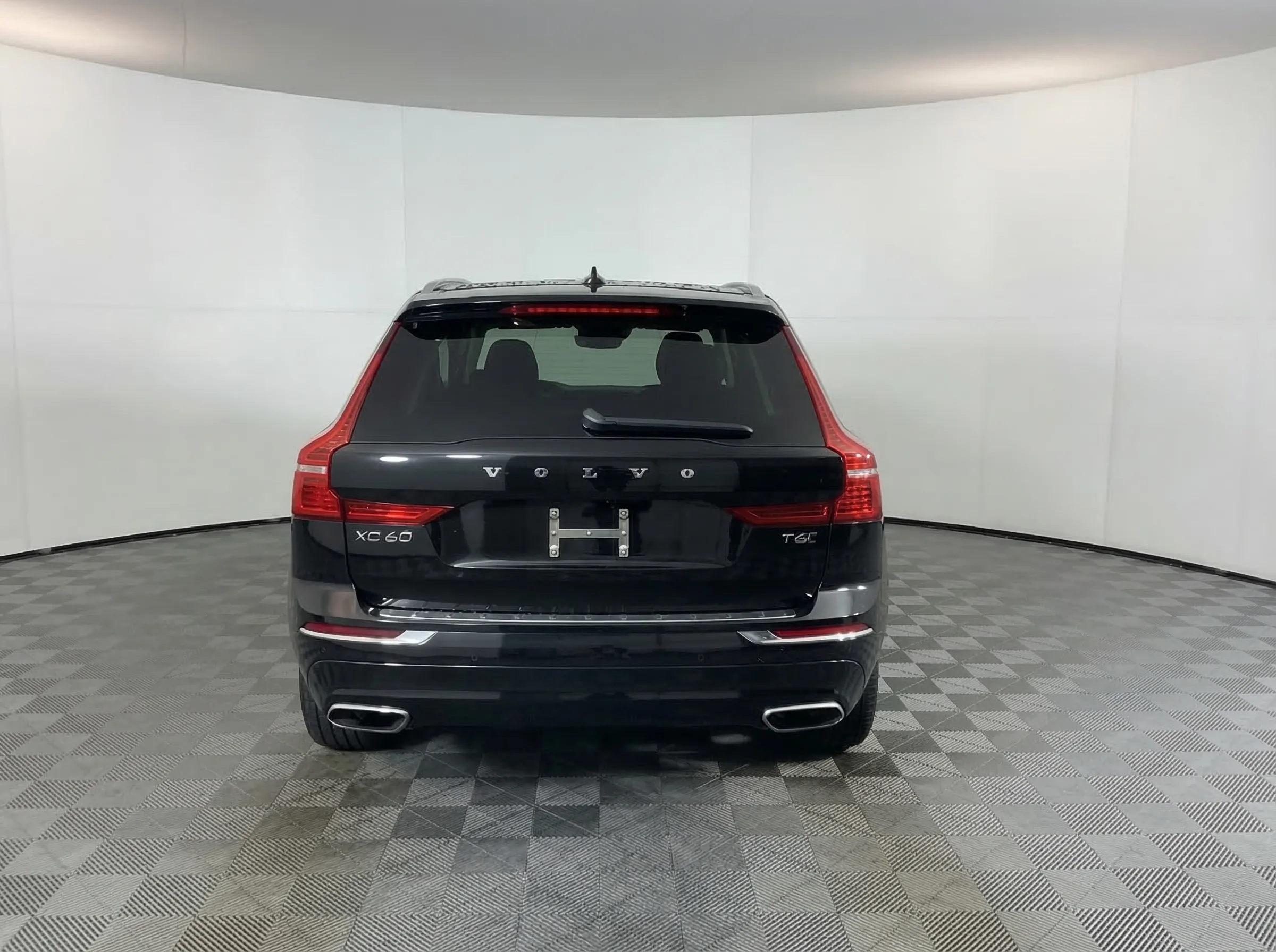 2021 Volvo XC60 T6 Inscription — thumbnail 2